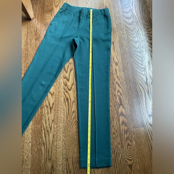 JCrew elastic waist pants with pockets in great condition - Picture 2 of 8